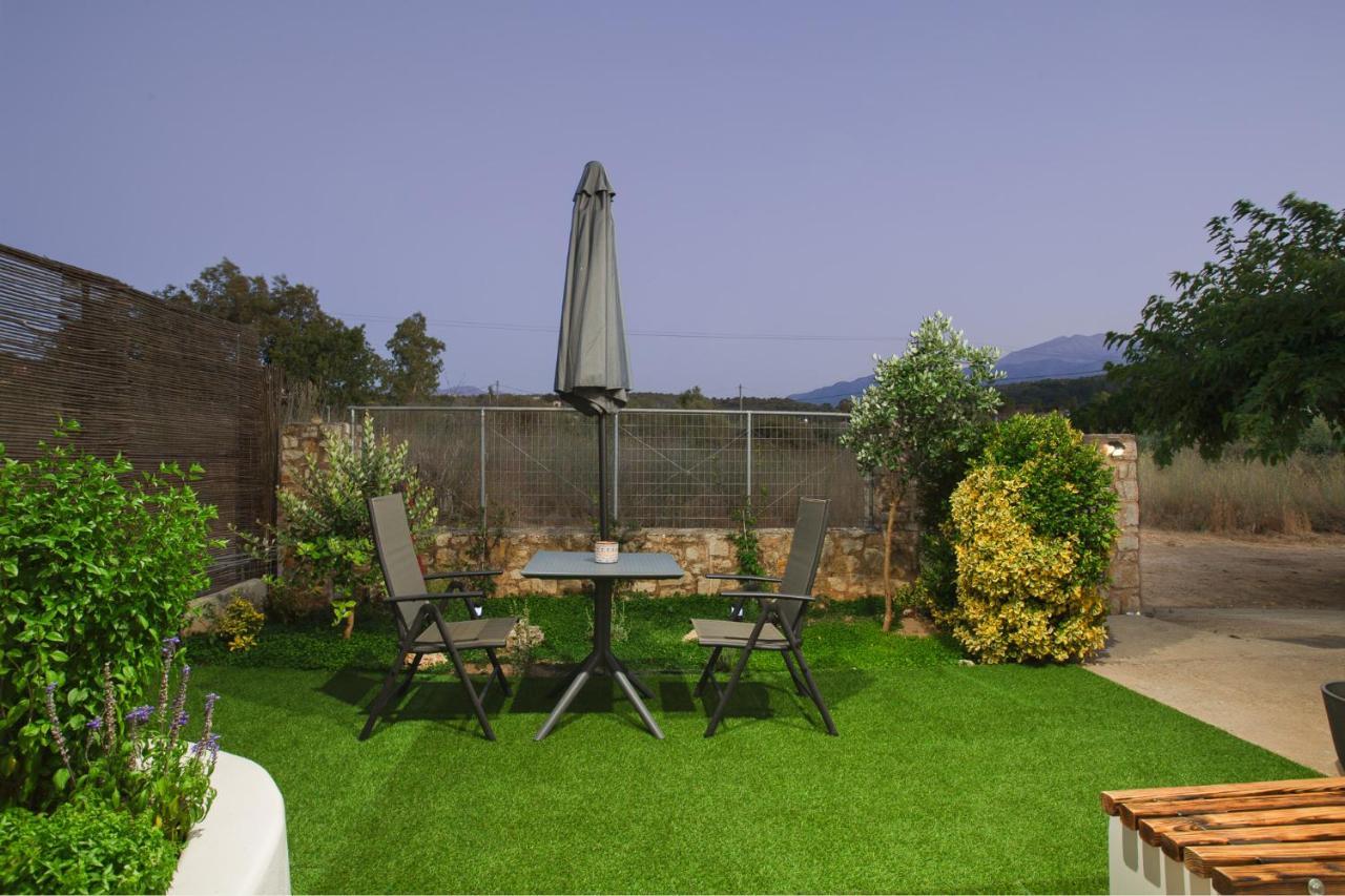 Livingfy Apt With Mountain View & Garden Βάμος Εξωτερικό φωτογραφία